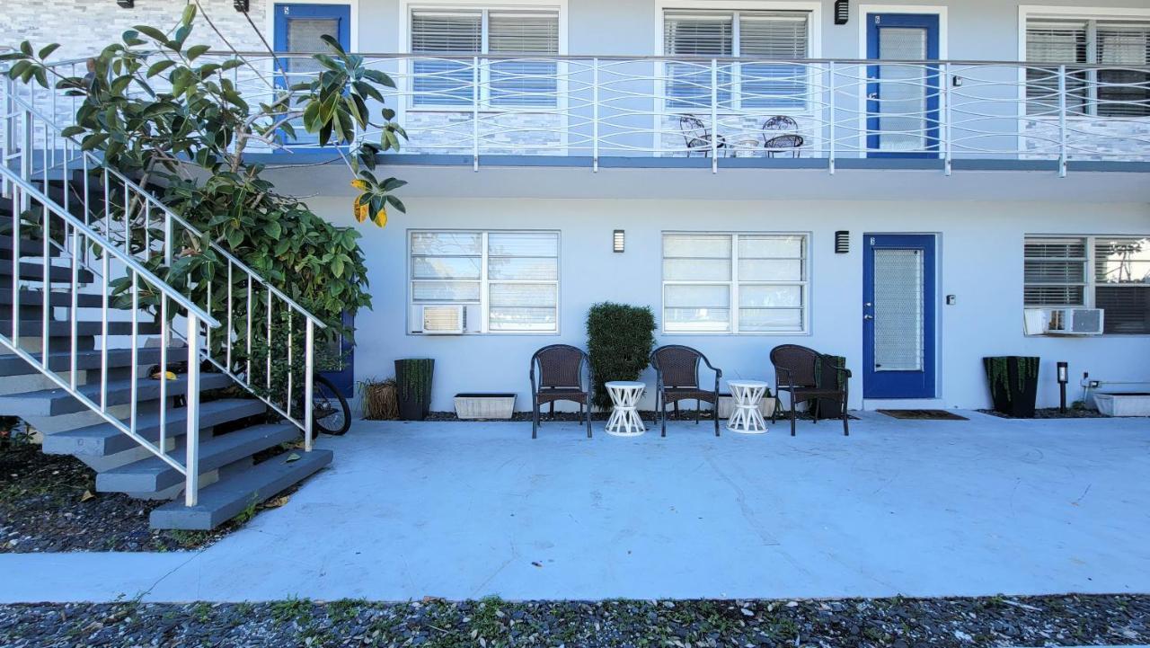 Beachway Inn ランタナ エクステリア 写真